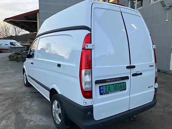 Mercedes-Benz Vito 116 2011 photo 2