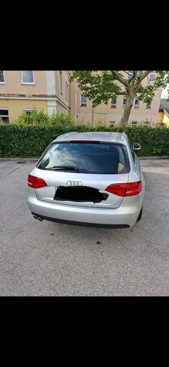 Audi A4 2008 photo 2