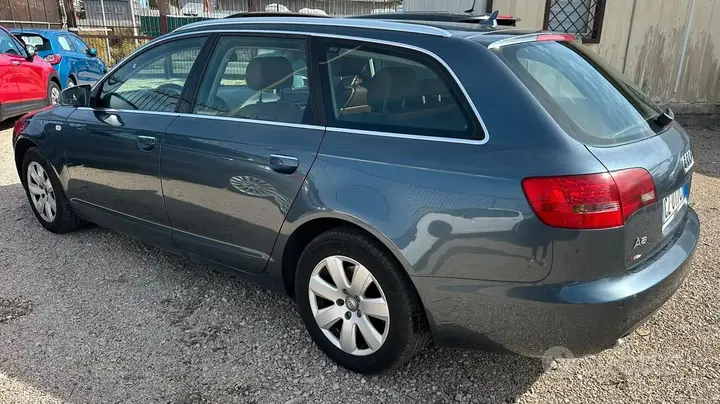 Audi A6 Avant 2005 photo 2