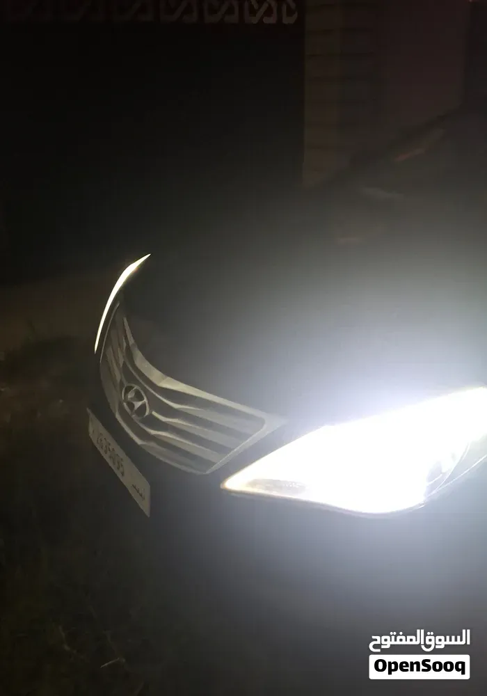 Hyundai Azera 2012 photo 2