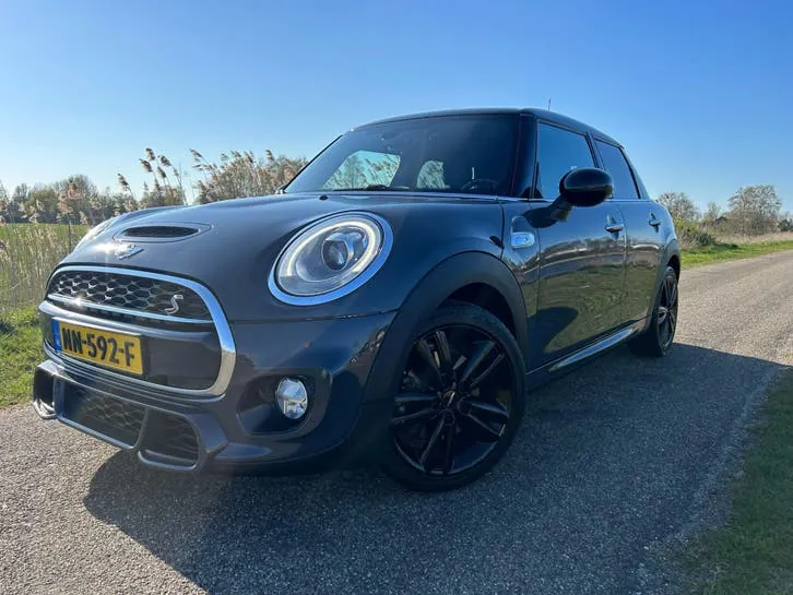 Mini Cooper S 2017 photo 3