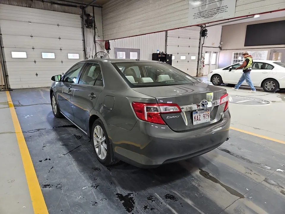 Toyota Camry 2013 photo 3