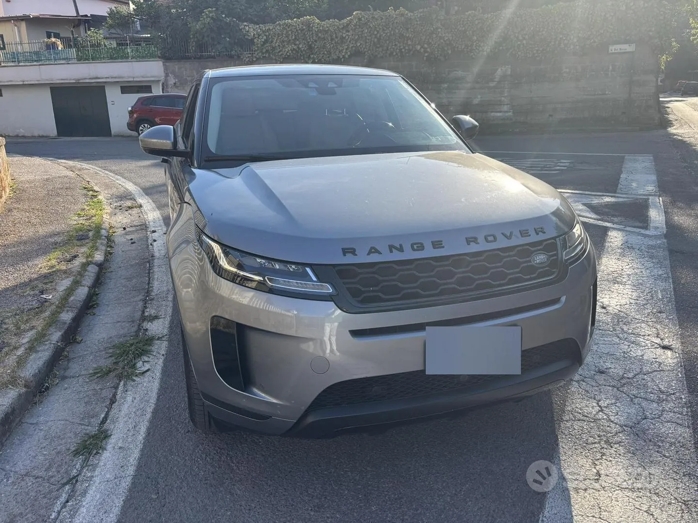 Land Rover Range Rover Evoque 2019 photo 3