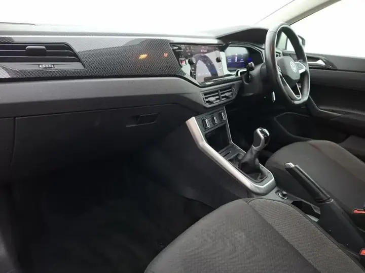 Volkswagen Polo 2025 photo 2