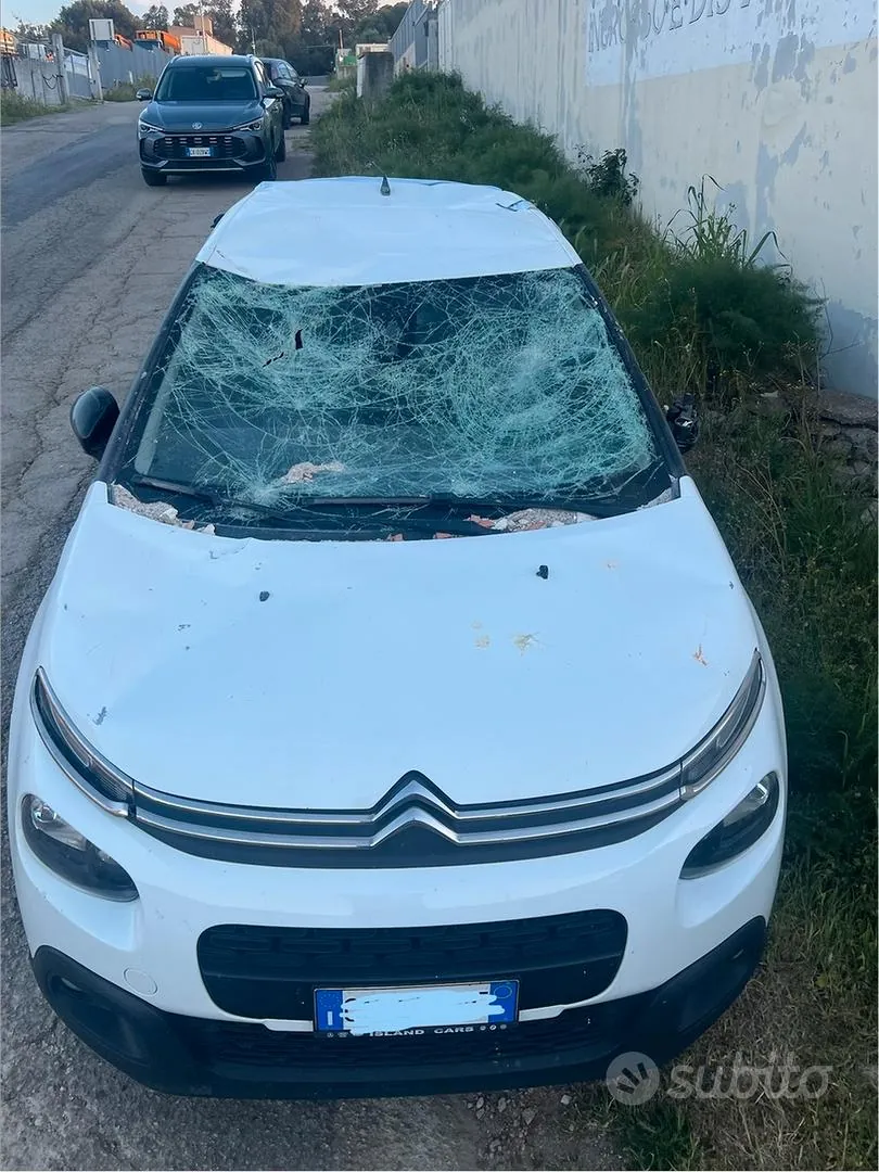 Citroen C3 2023 photo 2