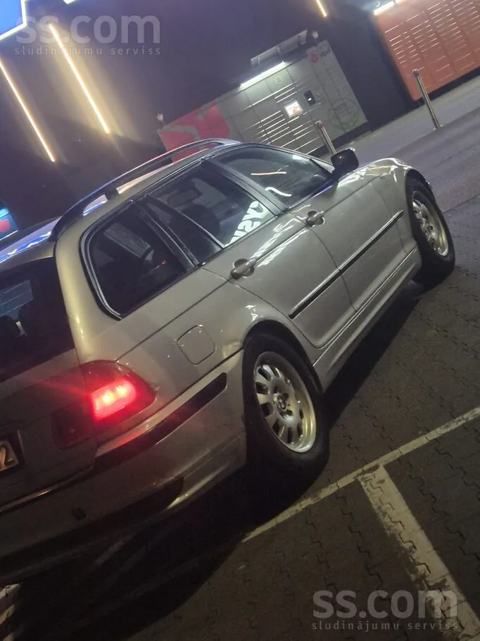 BMW 320D 2004 photo 4