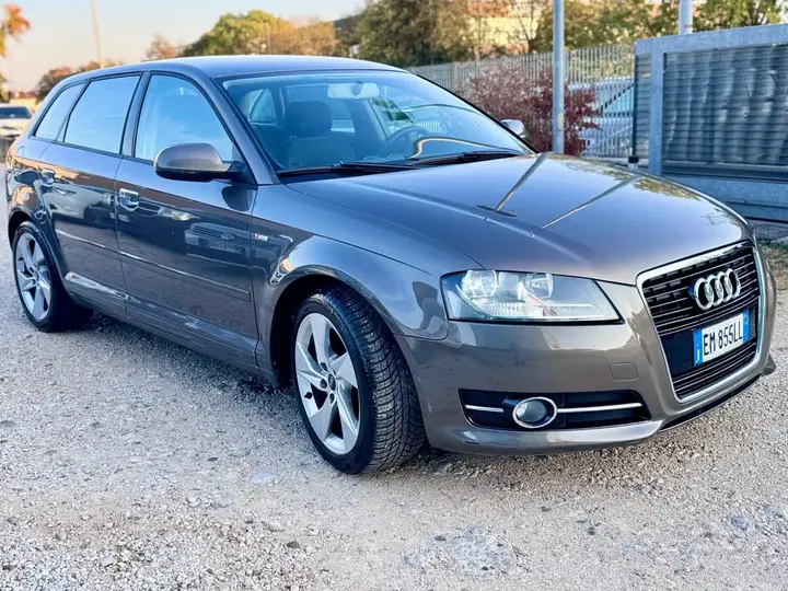 Audi A3 2012 photo 4