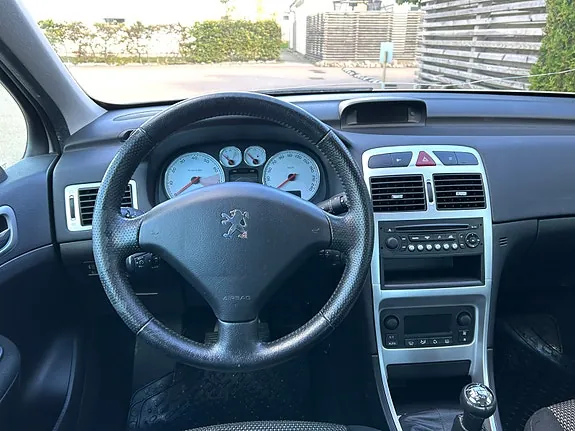 Peugeot 307 2007 photo 5