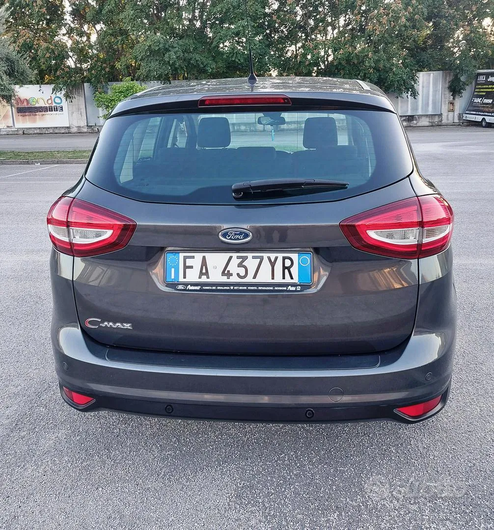 Ford C-Max 2015 photo 5