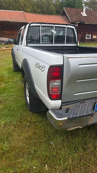Nissan Np300 2006 photo 5