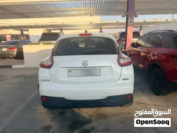 Nissan Juke 2015 photo 2