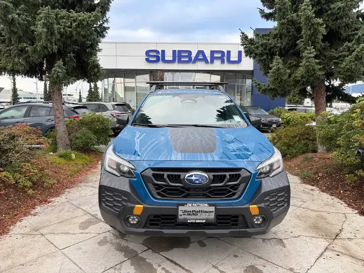 Subaru Outback 2024 photo 2