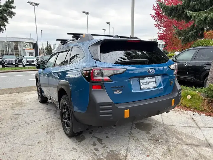 Subaru Outback 2024 photo 5