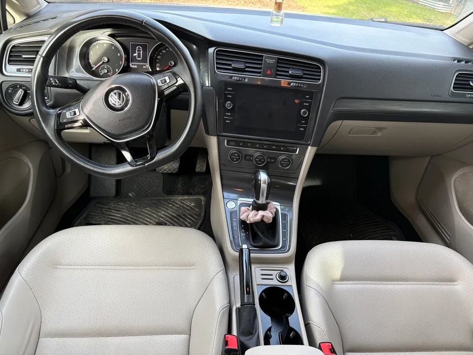 Volkswagen Golf 2019 photo 5
