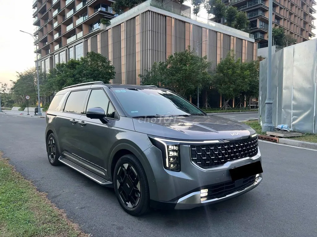 Kia Carnival 2024 photo 2