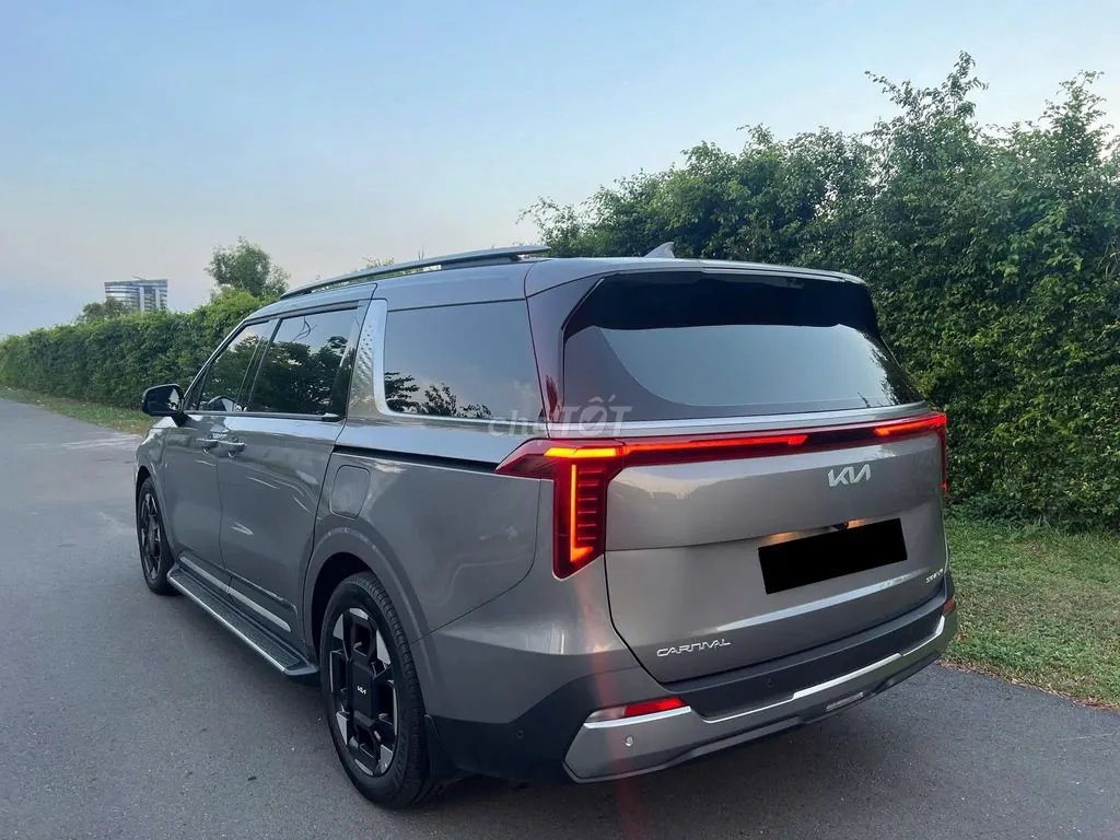 Kia Carnival 2024 photo 3