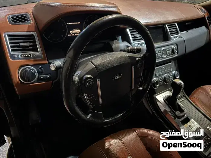 Land Rover Range Rover Sport 2013 photo 2