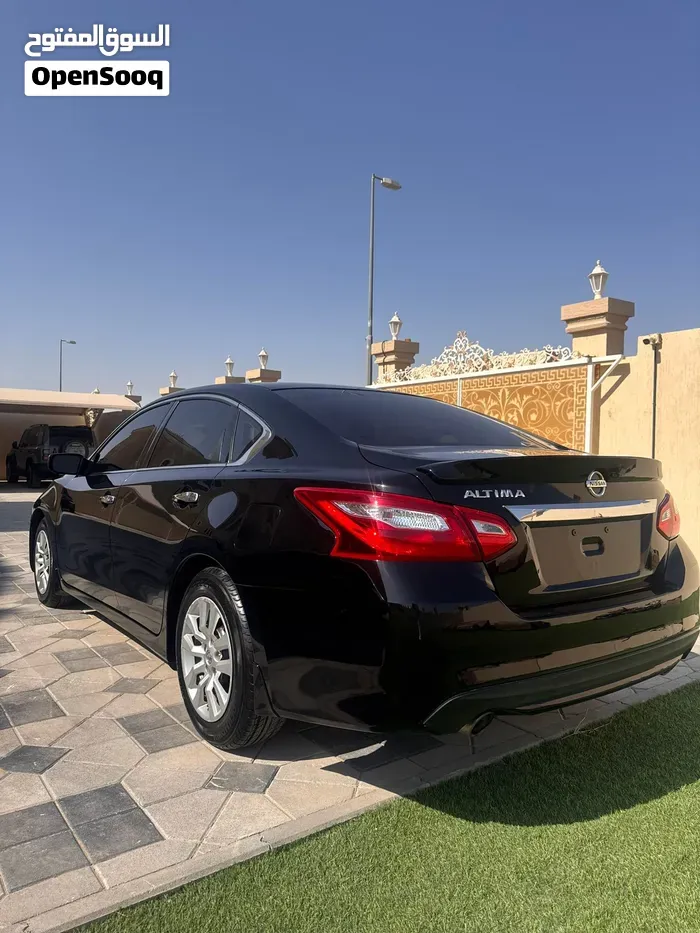 Nissan Altima 2017 photo 3
