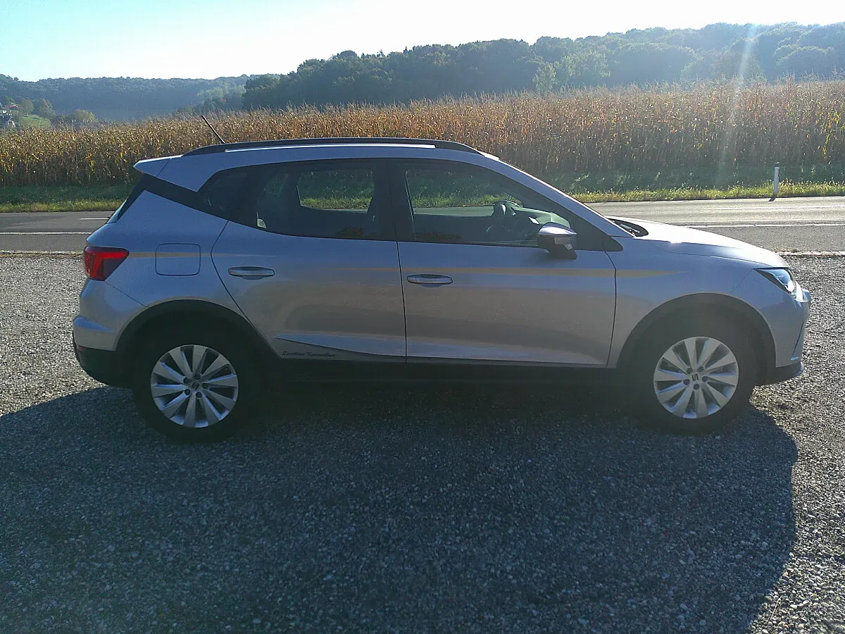 Seat Arona 2021 photo 3