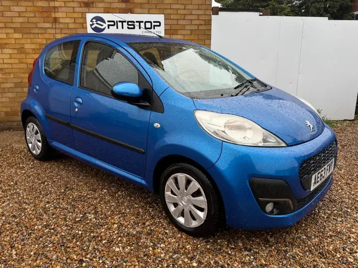 Peugeot 107 2013 photo 5