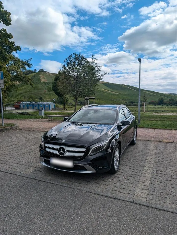 Mercedes-Benz Gla 180