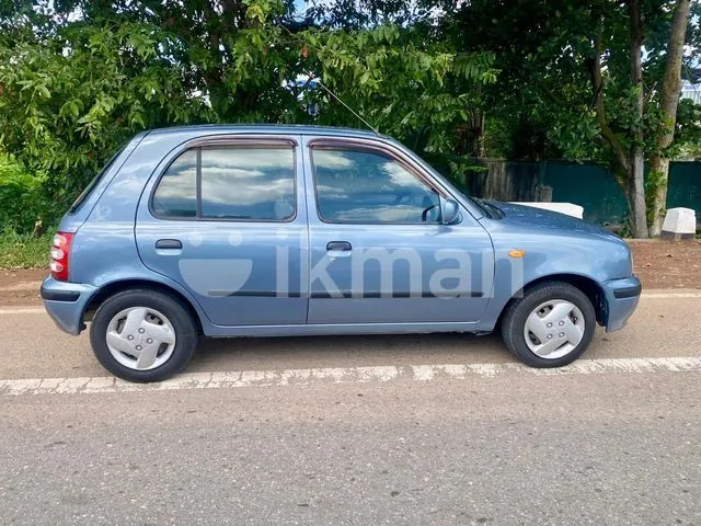 Nissan March 1999 photo 3