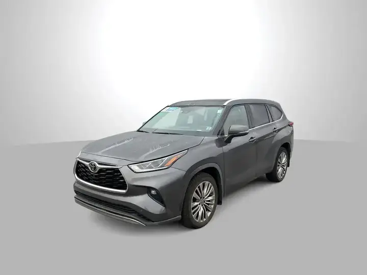 Toyota Highlander 2022 photo 4