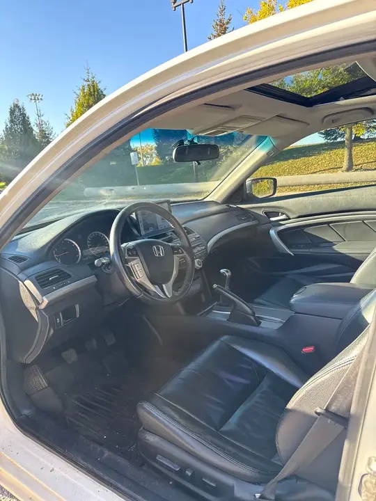 Honda Accord 2011 photo 5
