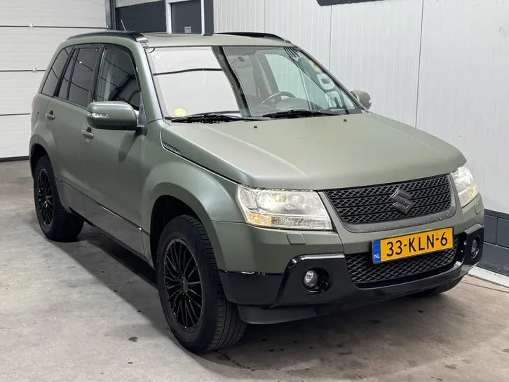 Suzuki Grand Vitara 2010 photo 3
