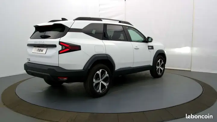 Dacia Bigster 2025 photo 2