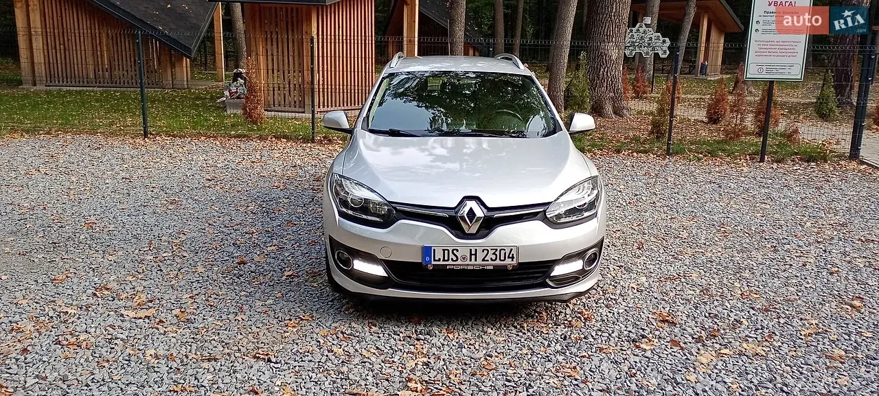Renault Megane 2014 photo 2