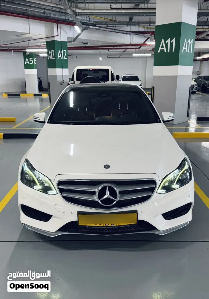 Mercedes-Benz E-Class 2014 photo 2