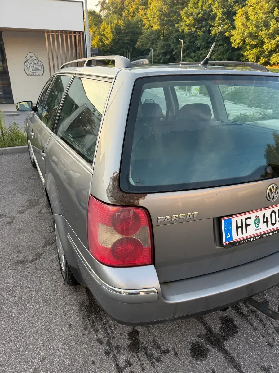 Volkswagen Passat 2002 photo 3