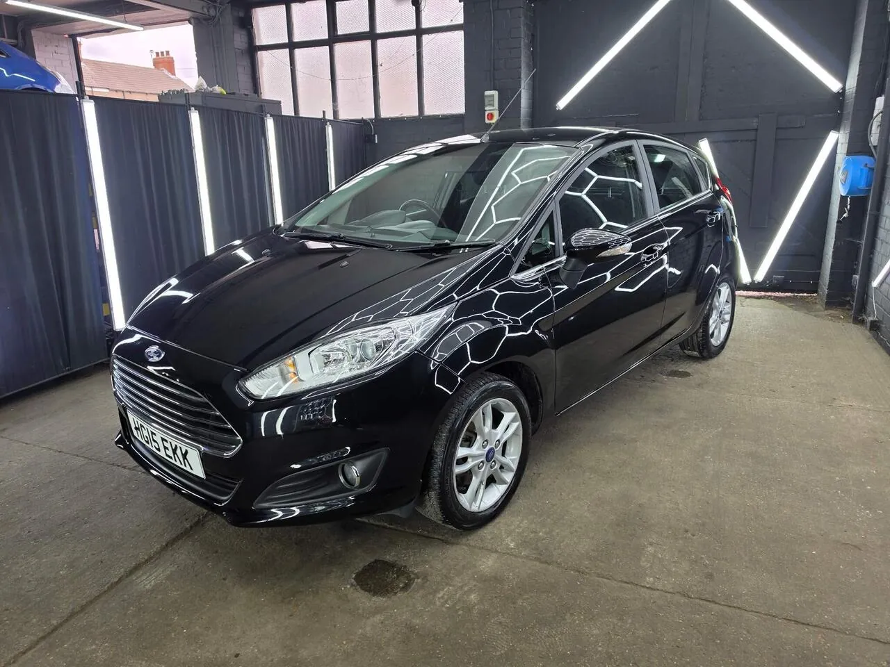 Ford Fiesta 2015 photo 5