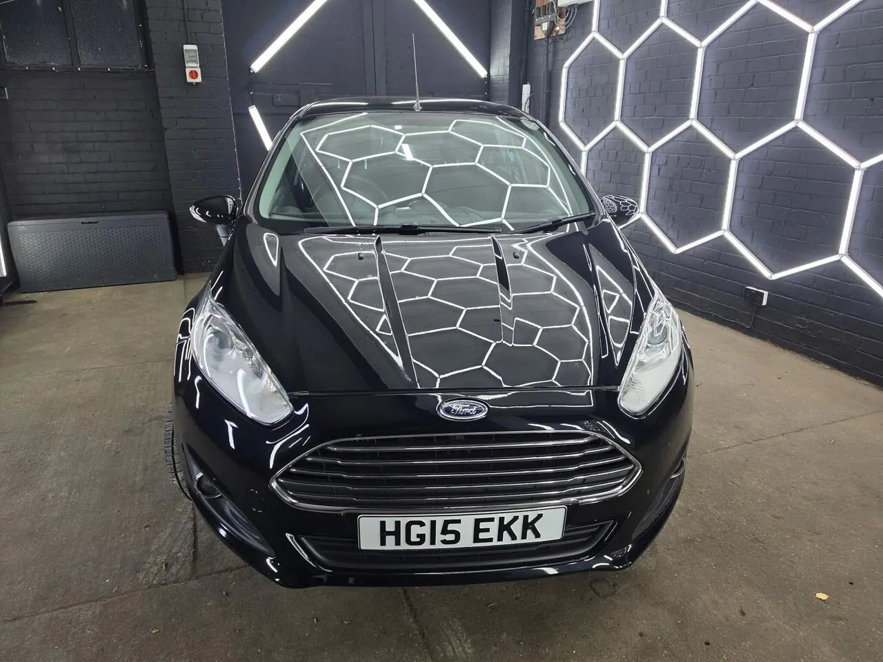 Ford Fiesta 2015 photo 3