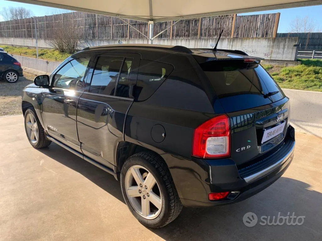 Jeep Compass 2011 photo 3