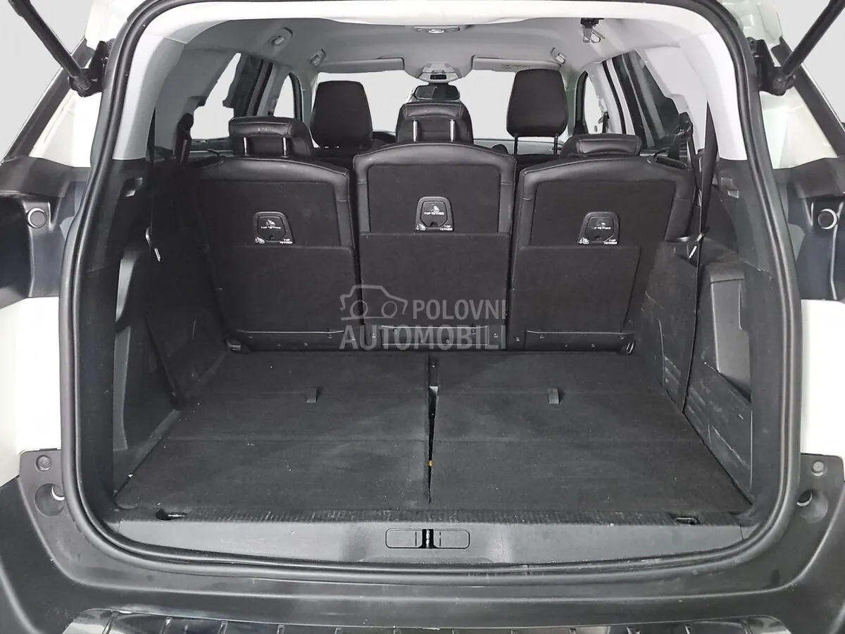 Peugeot 5008 2017 photo 5