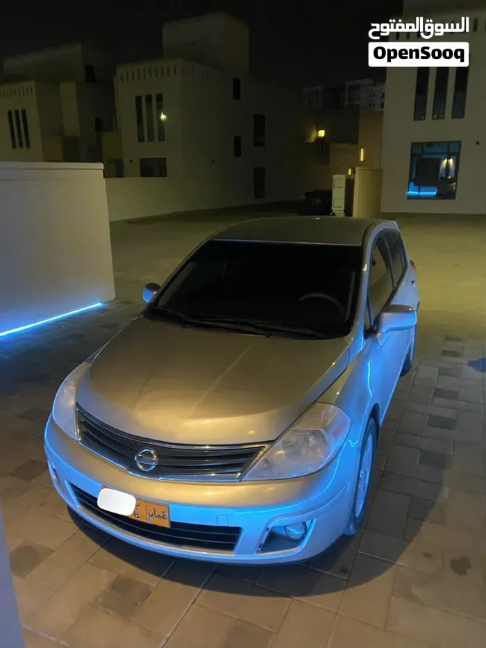 Nissan Versa 2010 photo 5