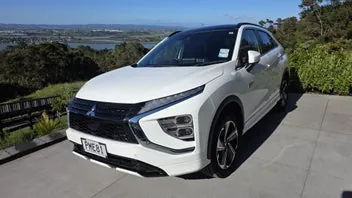 Mitsubishi Eclipse Cross 2022 photo 2