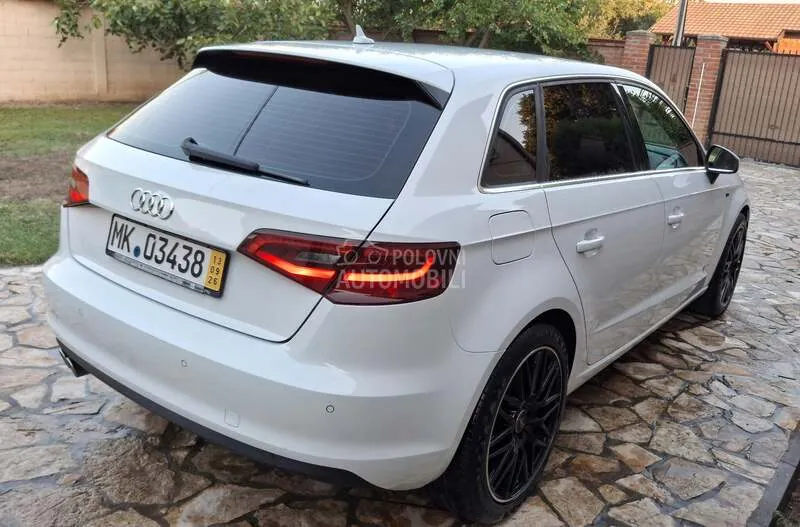Audi A3 2015 photo 4