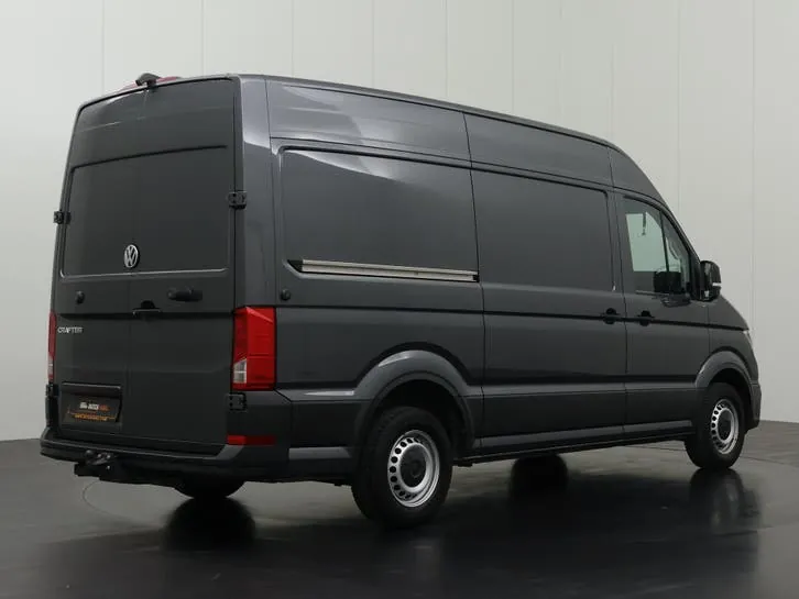 Volkswagen Crafter 2022 photo 2