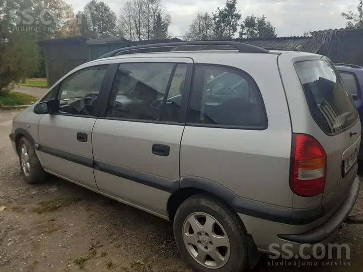 Opel Zafira