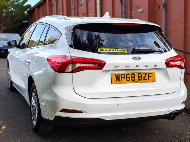 Ford Focus 2018 photo 4
