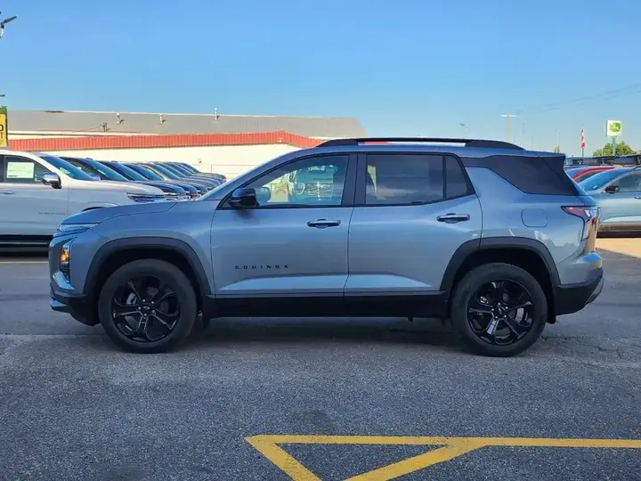 Chevrolet Equinox 2027 photo 3