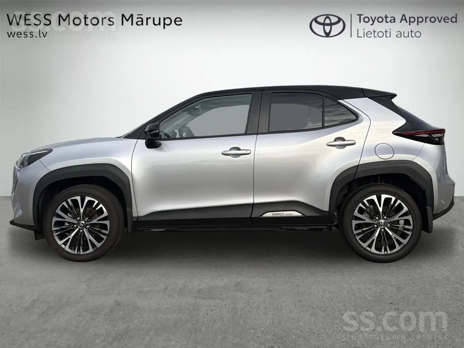 Toyota Yaris Cross 2022 photo 3