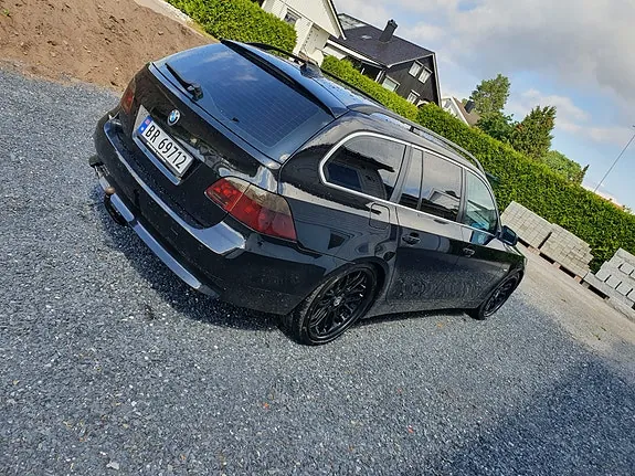 BMW 5-Serie 2004 photo 4