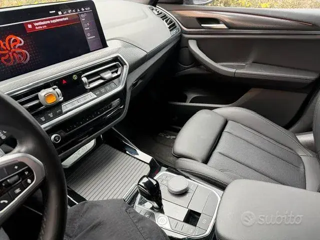 BMW X3 2024 photo 4