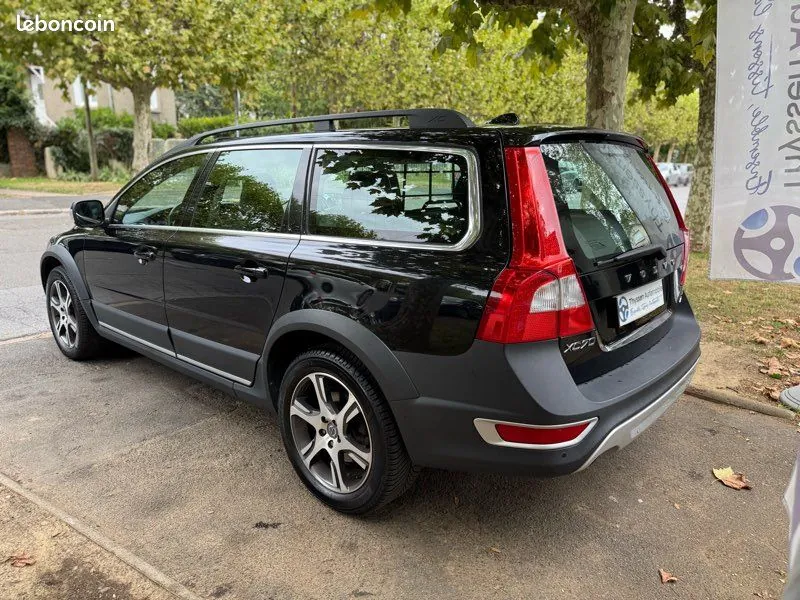 Volvo Xc70 2012 photo 2