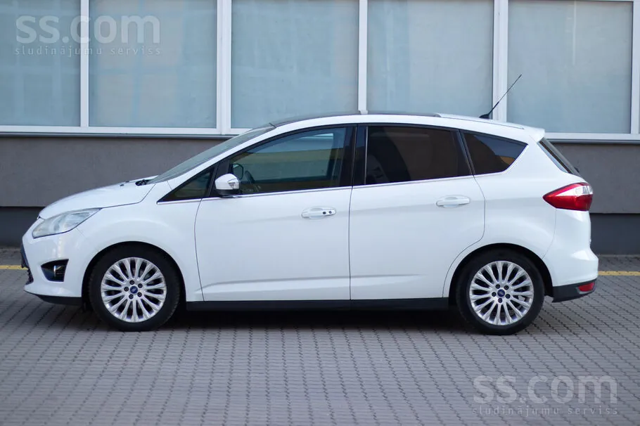 Ford C-Max 2012 photo 5
