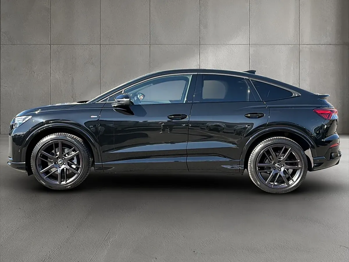 Audi Q4 2026 photo 3